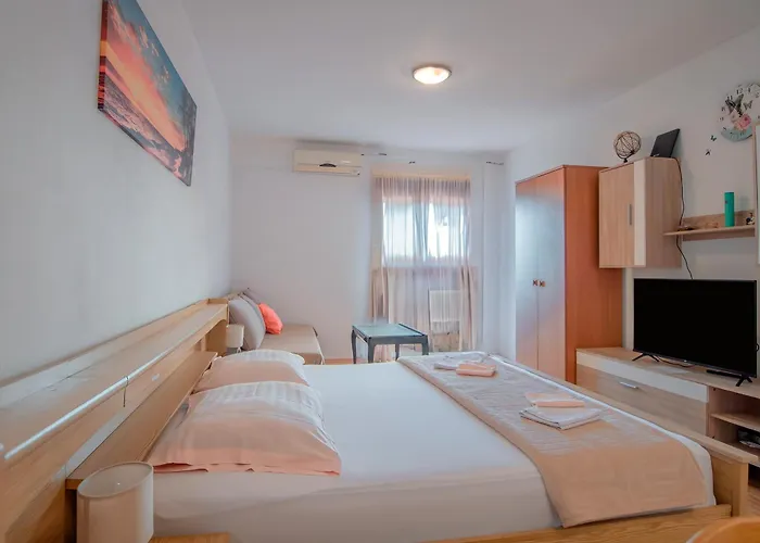 Apartments Lokva Beach