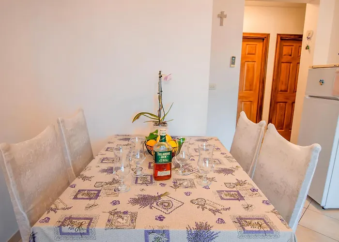 公寓 Apartments Lokva Beach 洛克瓦罗戈兹尼察
