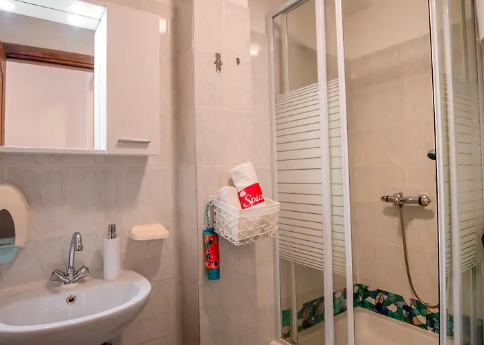 Apartments Lokva Beach * 洛克瓦罗戈兹尼察