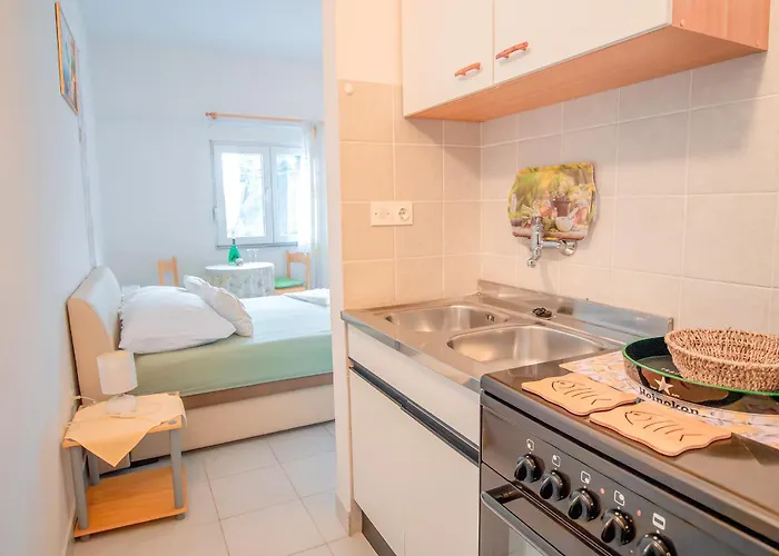Apartments Lokva Beach 公寓