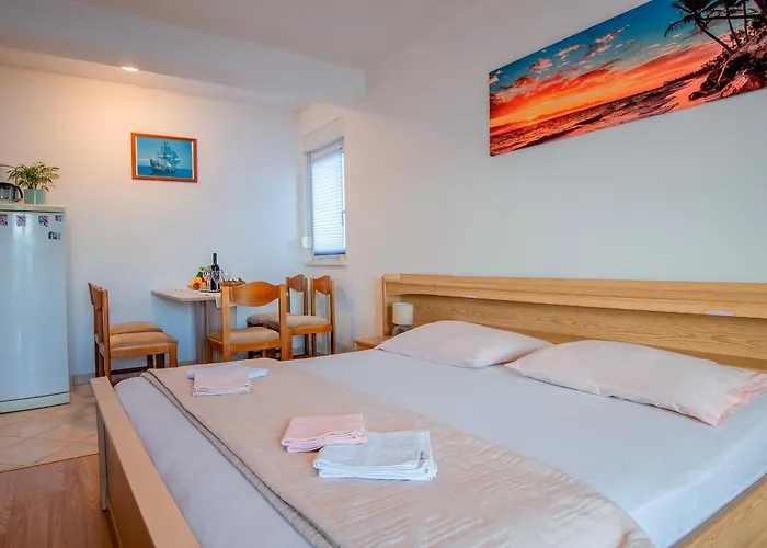 公寓 Apartments Lokva Beach