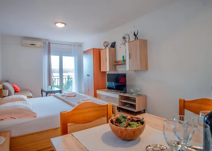 Apartments Lokva Beach 洛克瓦罗戈兹尼察